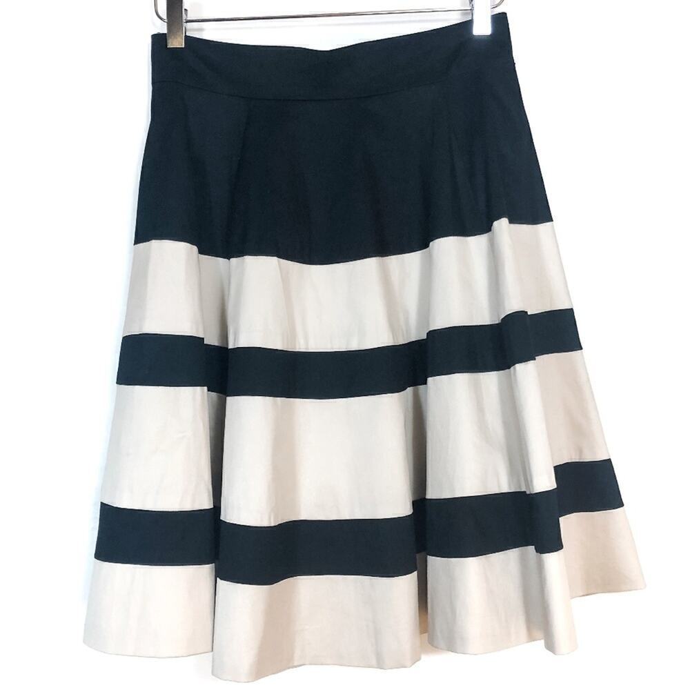 Amanda & Chelsea Cream & Black Stripe Circle Mini Skater Skirt Size 4‎